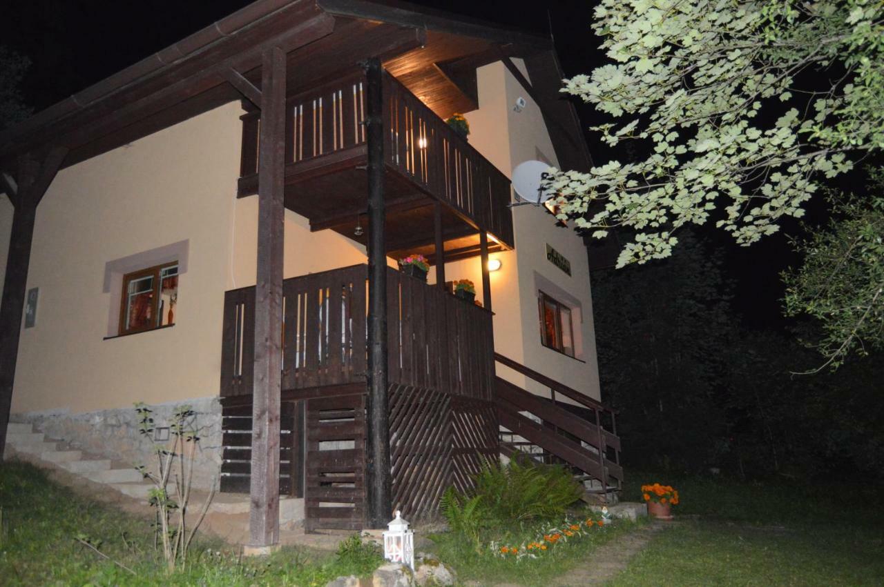 Chata Adrian Slovak Paradise Spisske Tomasovce Exterior photo